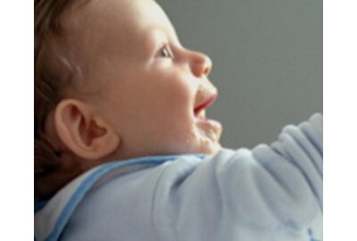 Self Feeding for Supported Sitter