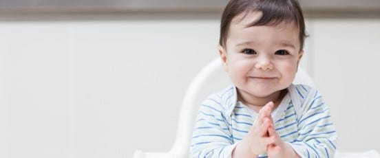 Feeding cues for supported sitter